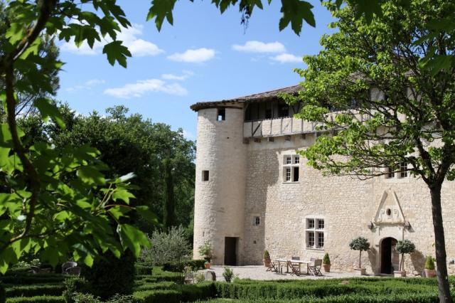 Photo Chambre d'hte Castelnau de montmiral Chteau de mayragues