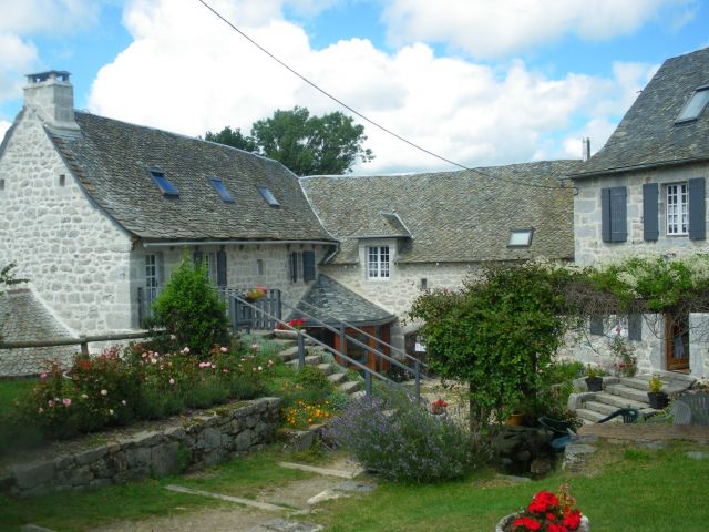 Photo Gte de sjour (soulages-bonneval) laguiole Les gites de l'aubrac  cabels