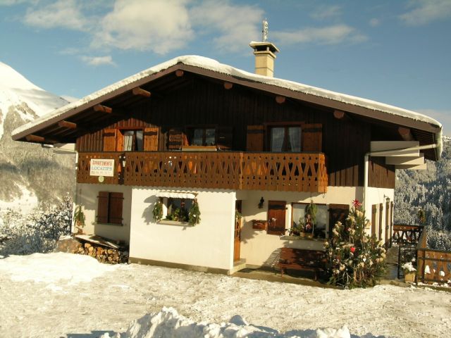 Photo Gte rural La cote d,arbroz Chalet l'arolle