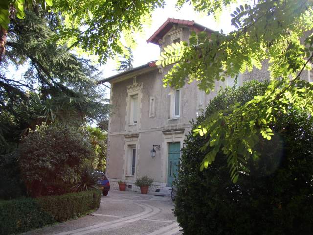 Lavagance