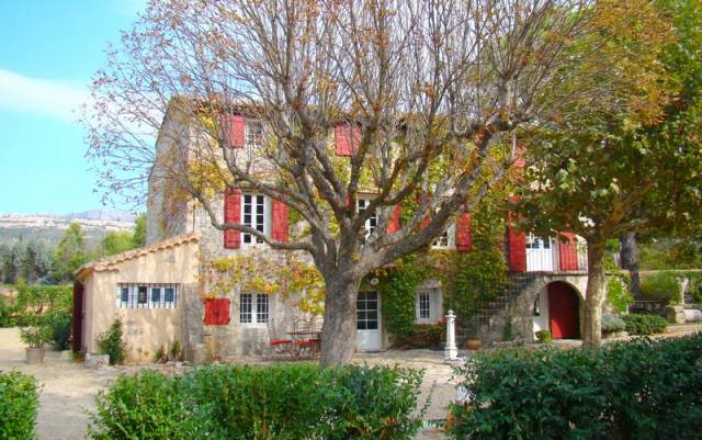 Photo Chambre d'hte de charme Rousset Aux terres rouges
